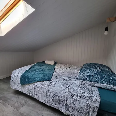 Studio Cocooning Au Calme, Proche Centre-Ville Et Centre Commercial Challans Esterno foto