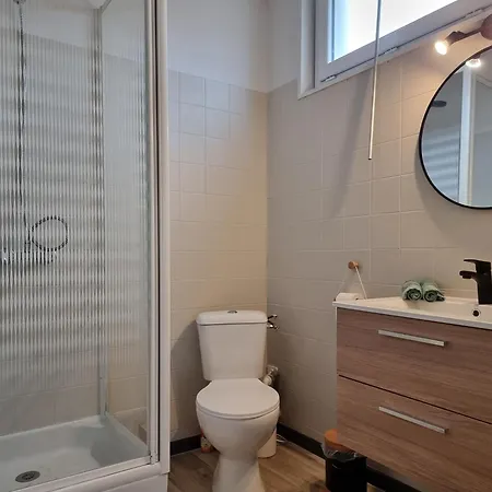 Studio Cocooning Au Calme, Proche Centre-Ville Et Centre Commercial Challans Esterno foto