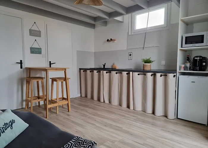 Studio Cocooning Au Calme, Proche Centre-Ville Et Centre Commercial